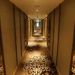 Pride Plaza Hotel, Aerocity New Delhi 