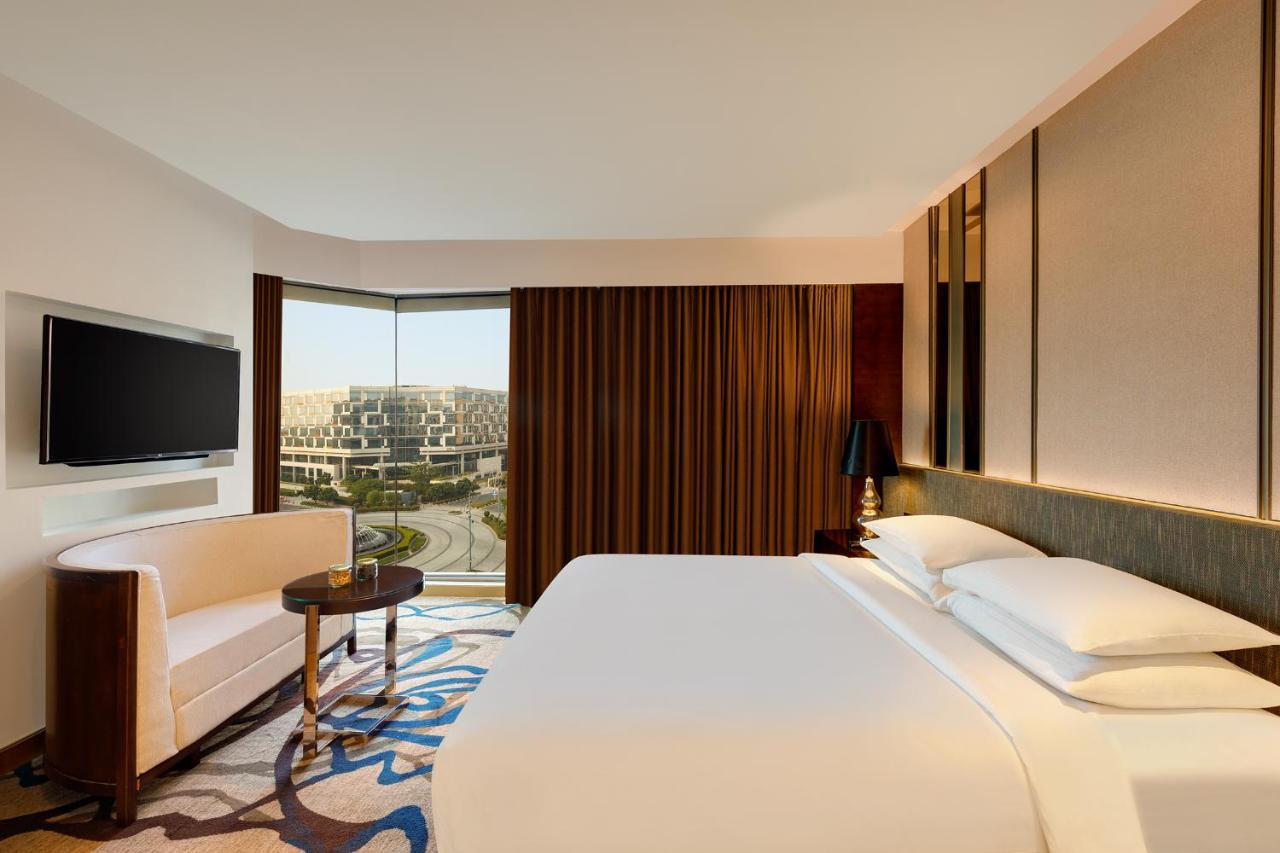 Pride Plaza Hotel, Aerocity होटल